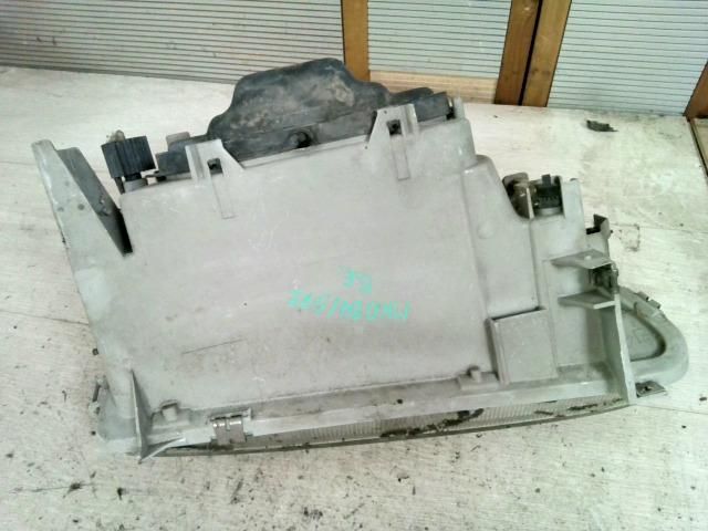 bontott RENAULT 19 Bal Fényszóró