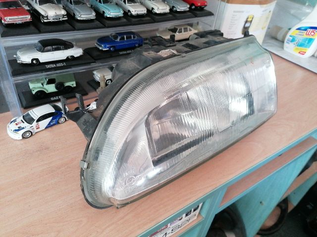 bontott RENAULT 19 Bal Fényszóró