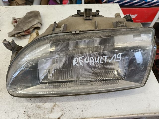 bontott RENAULT 19 Bal Fényszóró