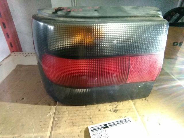 bontott RENAULT 19 Bal Hátsó Lámpa