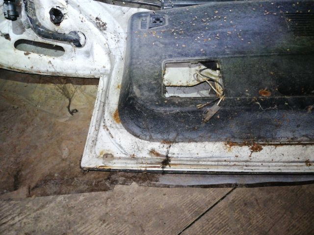 bontott RENAULT 19 Csomagtérajtó (Részeivel)