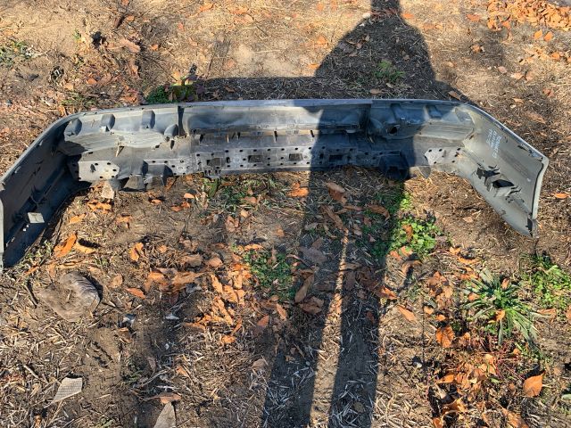 bontott RENAULT 19 Első Lökhárító (Részeivel)