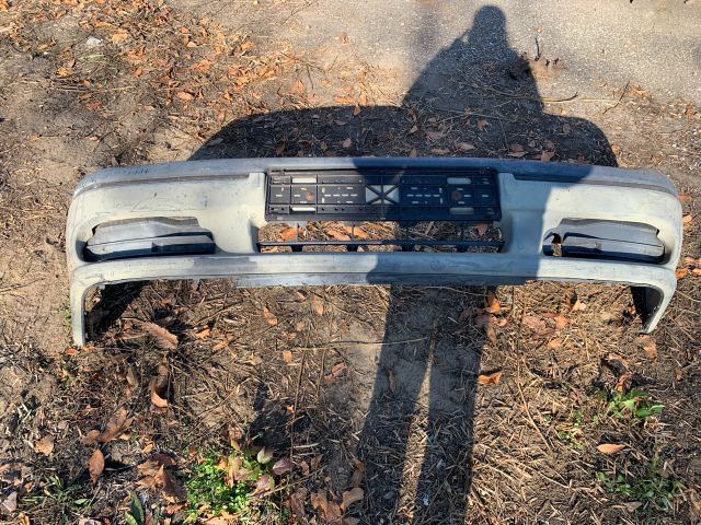 bontott RENAULT 19 Első Lökhárító (Részeivel)