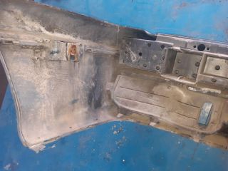 bontott RENAULT 19 Első Lökhárító (Üresen)