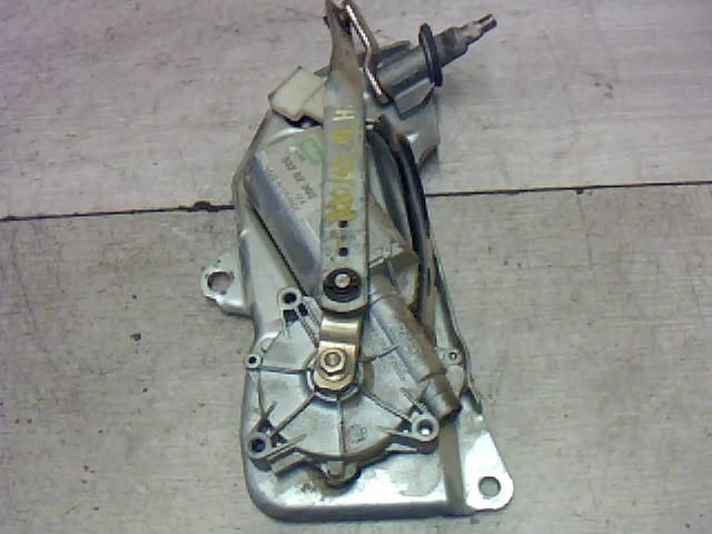 bontott RENAULT 19 Hátsó Ablaktörlő Motor
