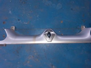 bontott RENAULT 19 Homlokfal Burkolat