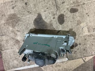 bontott RENAULT 19 Jobb Fényszóró