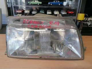 bontott RENAULT 19 Jobb Fényszóró