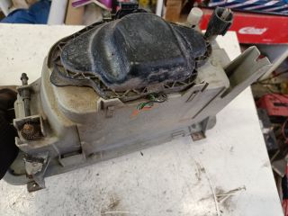 bontott RENAULT 19 Jobb Fényszóró