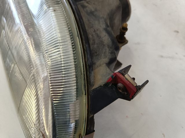 bontott RENAULT 19 Jobb Fényszóró