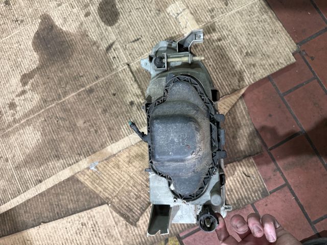 bontott RENAULT 19 Jobb Fényszóró