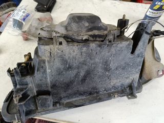 bontott RENAULT 19 Jobb Fényszóró