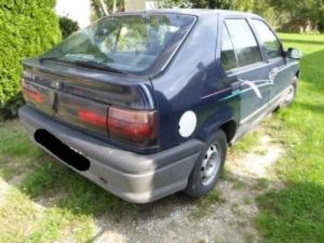 bontott RENAULT 19 Jobb hátsó Fixüveg (Ajtóban)