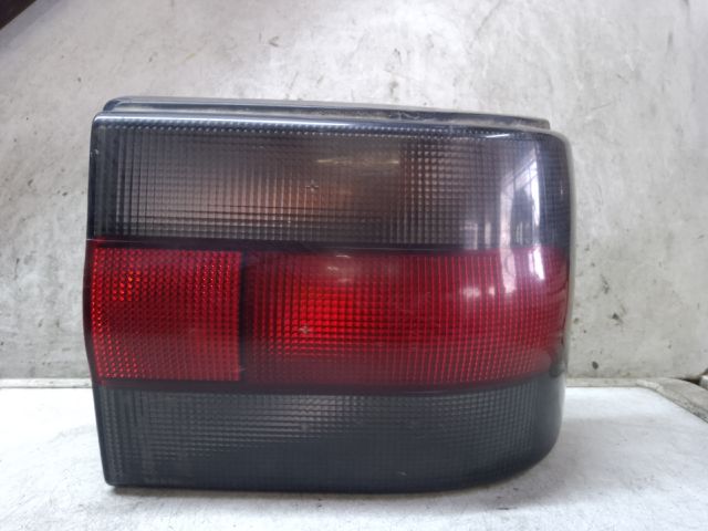 bontott RENAULT 19 Jobb Hátsó Lámpa