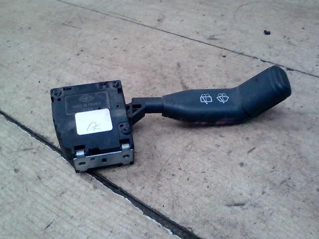 bontott RENAULT 19 Jobb Kormánykapcsoló Ablaktörlő