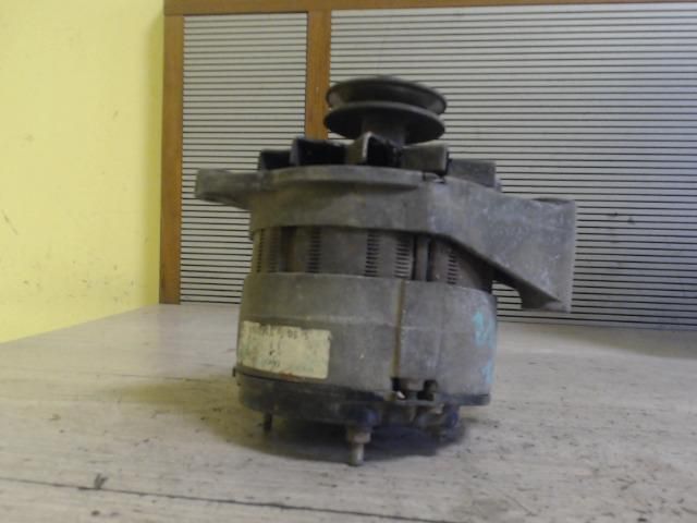 bontott RENAULT 5 Generátor