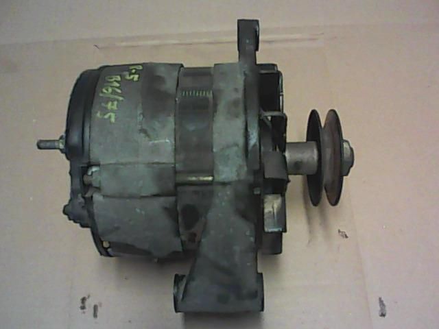 bontott RENAULT 5 Generátor
