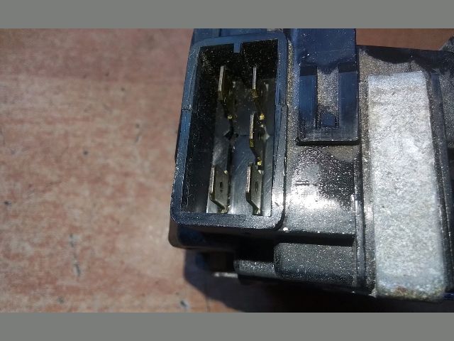 bontott RENAULT 5 Bal Kormánykapcsoló Irányjelző