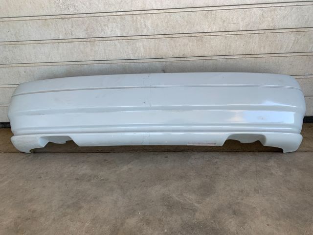 bontott RENAULT 5 Hátsó Lökhárító (Üresen)