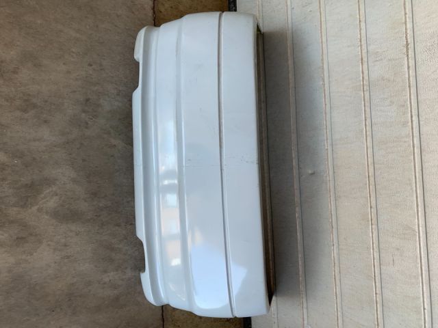 bontott RENAULT 5 Hátsó Lökhárító (Üresen)