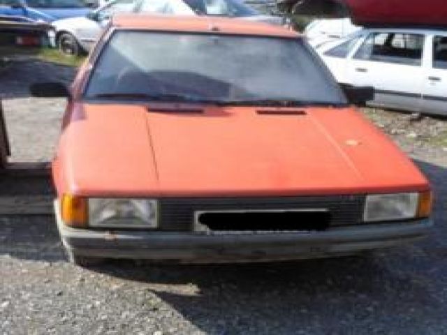 bontott RENAULT 9 Kilométeróra