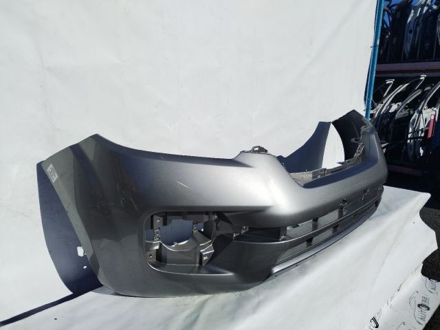 bontott RENAULT ALASKAN Első Lökhárító (Üresen)