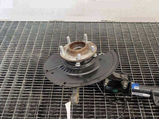 bontott RENAULT ARKANA I Bal első Csonkállvány