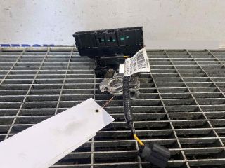 bontott RENAULT ARKANA I Biztosítéktábla Motortér