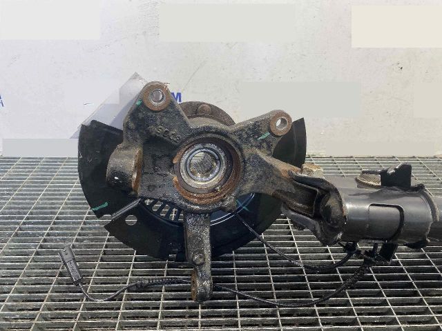 bontott RENAULT ARKANA I Jobb első Csonkállvány