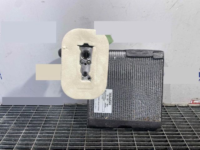 bontott RENAULT ARKANA I Klímahűtő Radiátor