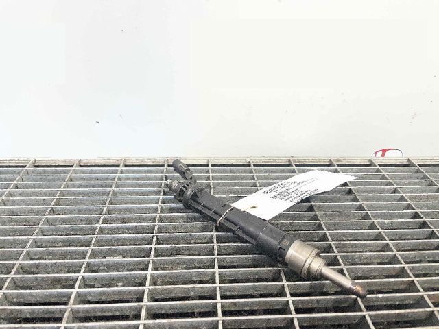 bontott RENAULT ARKANA I Porlasztó (1 db)