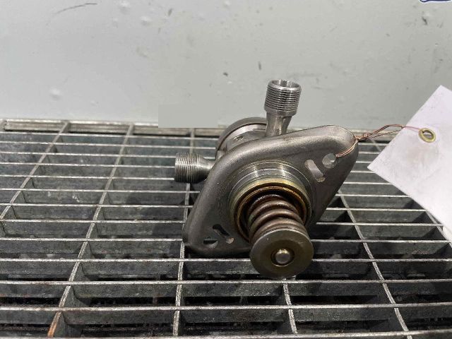 bontott RENAULT ARKANA I Üzemanyag Szivattyú