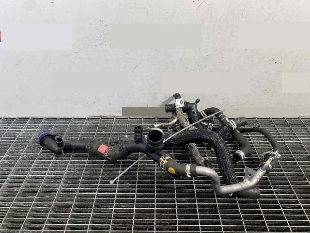 bontott RENAULT ARKANA I Vízcső