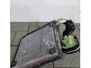 bontott RENAULT ARKANA I Klímahűtő Radiátor