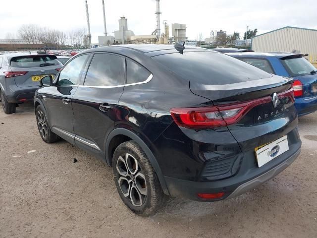 bontott RENAULT ARKANA I Váltó Kulissza