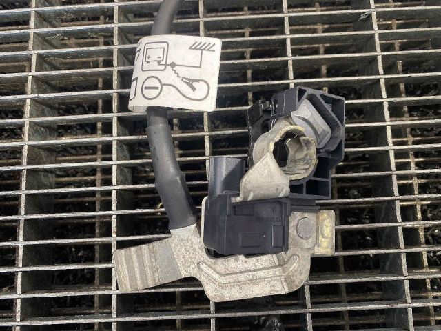 bontott RENAULT ARKANA I Akkumulátor Saru