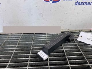 bontott RENAULT ARKANA I Antenna Erősítő