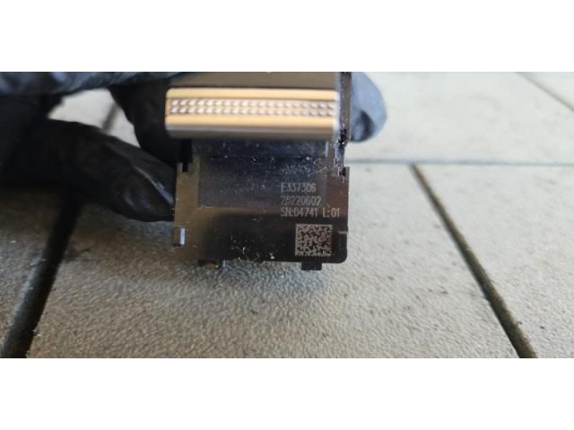 bontott RENAULT ARKANA I Bal hátsó Ablakemelő Kapcsoló