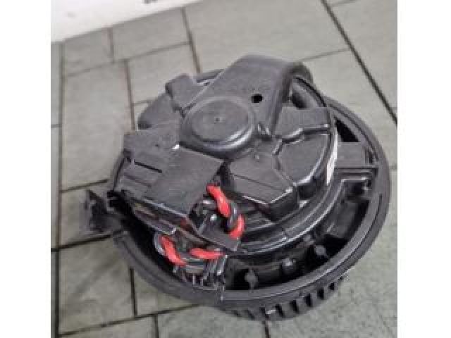 bontott RENAULT ARKANA I Fűtőmotor (Klímás)