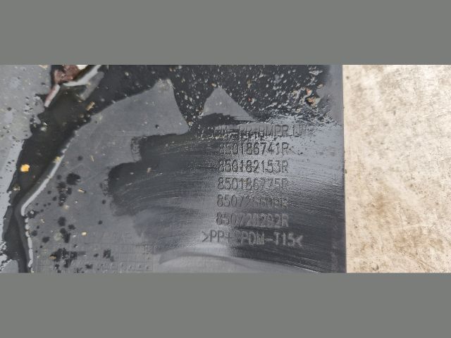 bontott RENAULT ARKANA I Hátsó Lökhárító (Üresen)