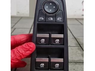 bontott RENAULT AUSTRAL Ablakemelő Kapcsoló Négyes / Kettes