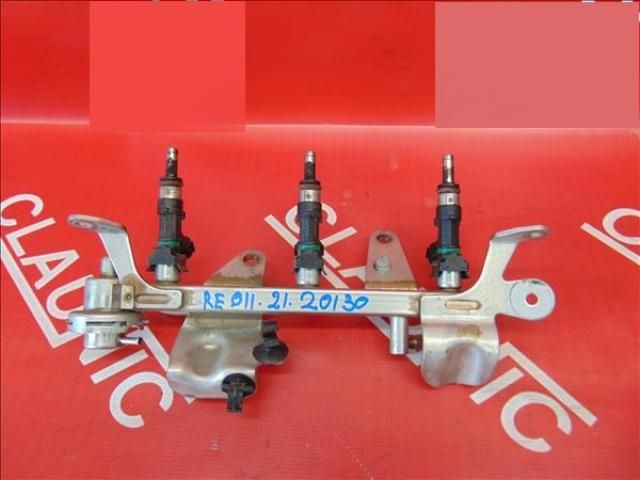 bontott RENAULT CAPTUR Porlasztó Sor / Híd