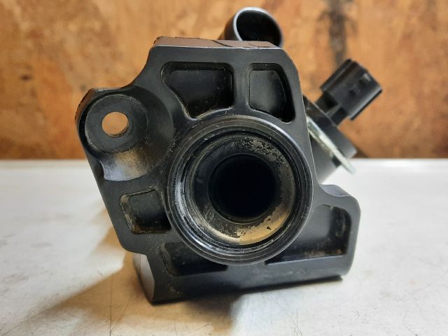 bontott RENAULT CAPTUR Termosztátház