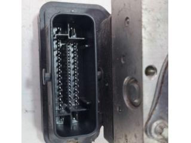 bontott RENAULT CAPTUR ABS Kocka