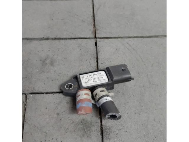 bontott RENAULT CAPTUR Részecskeszűrő Nyomásérzékelő