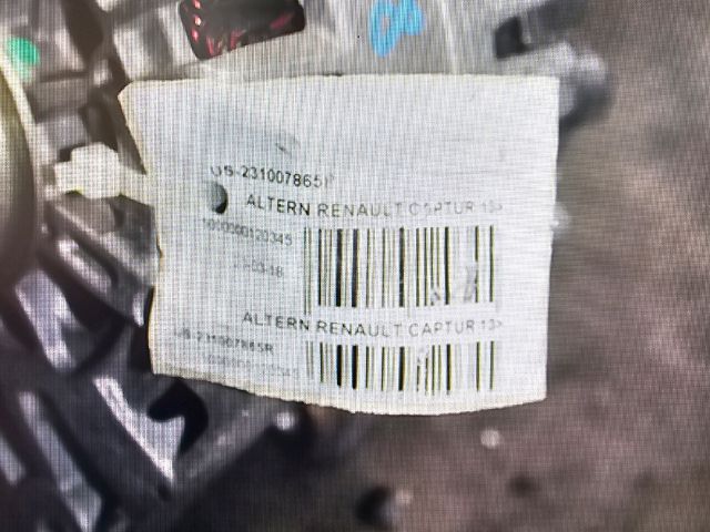 bontott RENAULT CAPTUR Generátor