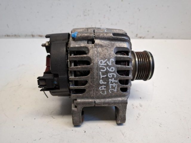bontott RENAULT CAPTUR Generátor