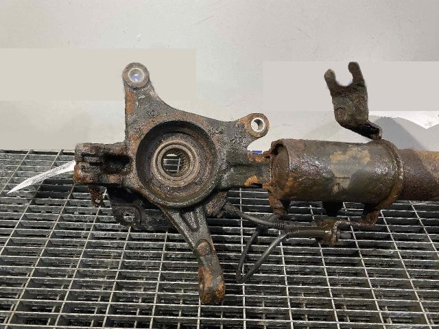 bontott RENAULT CAPTUR Jobb első Csonkállvány