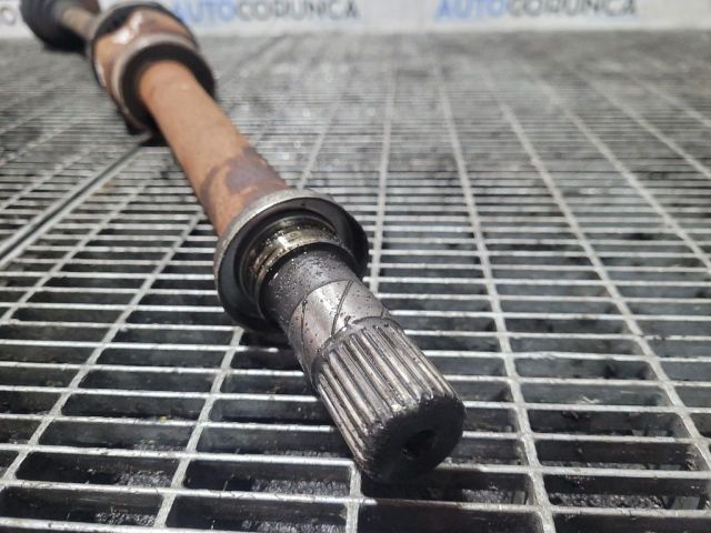 bontott RENAULT CAPTUR Jobb Féltengely