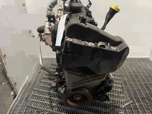 bontott RENAULT CAPTUR Motor (Fűzött blokk hengerfejjel)